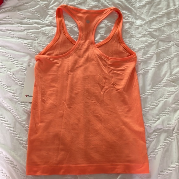 lululemon swiftly tech racer back 2.0 - Picture 4 of 5